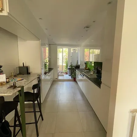Lägenhet Appartement Design A 5 Minutes De La Plage Ajaccio (Corsica)